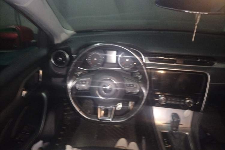 Used MG 6 2017 20T Automatic Luxury Smart Connect Version China V Standard Steering Wheel