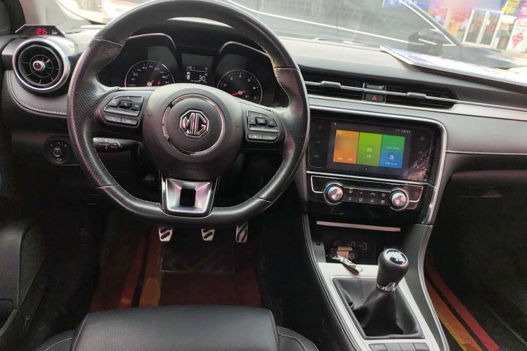 Used MG 6 2017 20T Manual Luxury Smart Connect Version China V Standard Steering Wheel