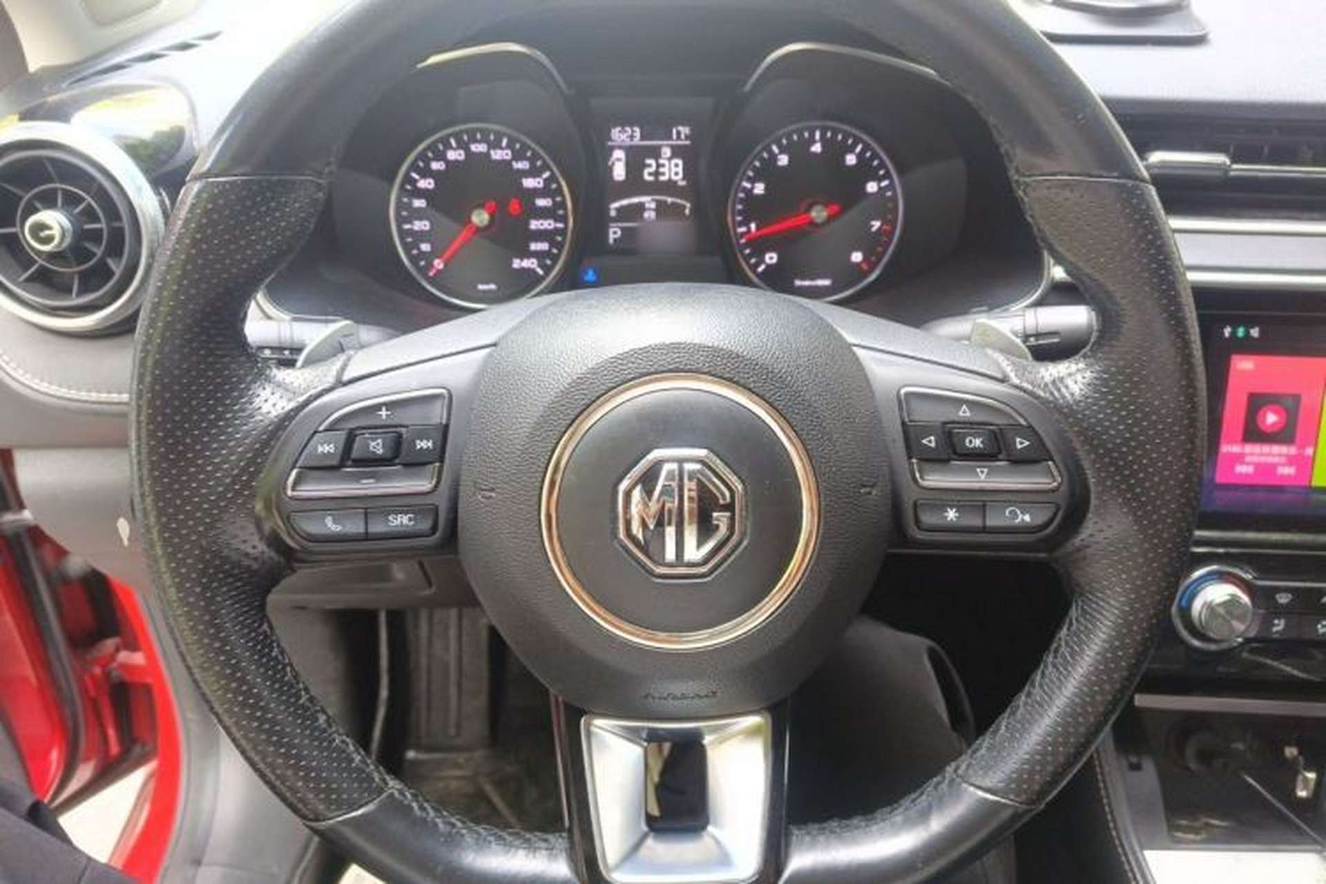 Used MG 6 2017 20T Automatic Luxury Smart Connect Version China V Standard Steering Wheel