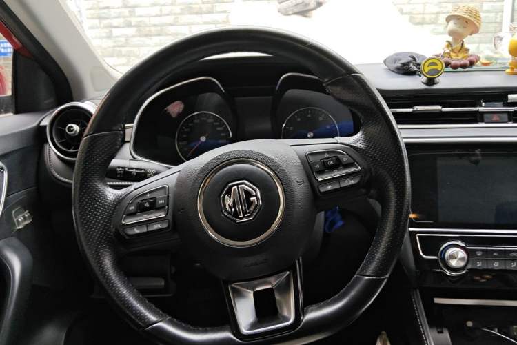 Used MG 6 2017 20T Manual Luxury Smart Connect Version China V Standard Steering Wheel
