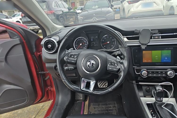 Used MG 6 2017 20T Automatic Luxury Smart Connect Version China V Standard Steering Wheel