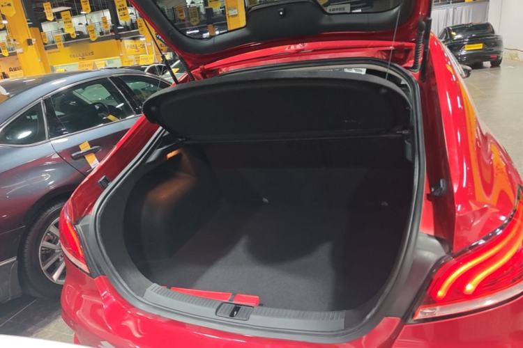 Used MG 6 2017 20T Automatic Trophy Prestige Internet Edition China V Standard Trunk