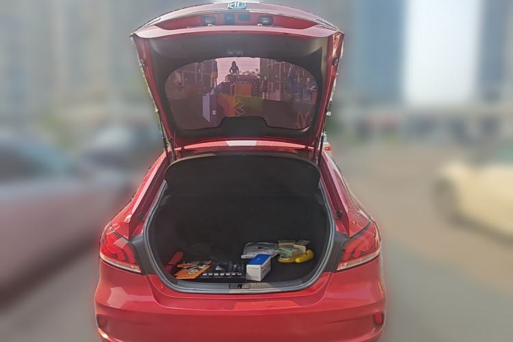 Used MG 6 2017 20T Automatic Luxury Smart Connect Version China V Standard Trunk