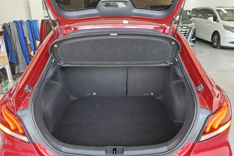 Used MG 6 2017 20T Automatic Elite Smart Connect Version China V Standard Trunk