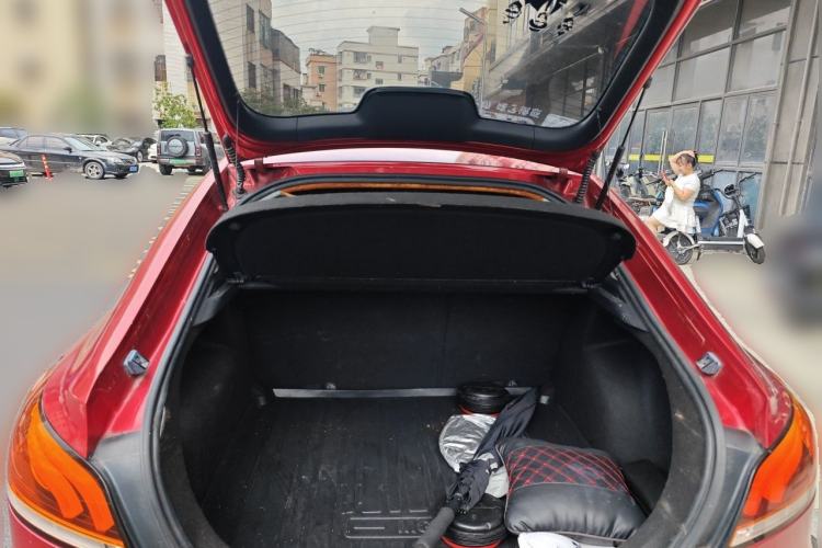 Used MG 6 2017 20T Automatic Luxury Smart Connect Version China V Standard Trunk