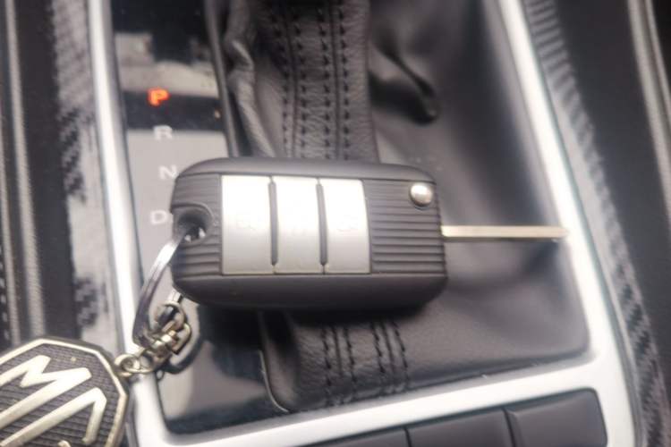 Used MG 6 2017 20T Automatic Luxury Smart Connect Version China V Standard Vehicle Key