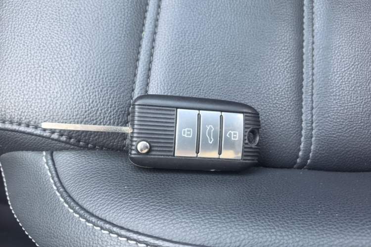 Used MG 6 2017 20T Automatic Prestige Internet Edition China V Standard Vehicle Key
