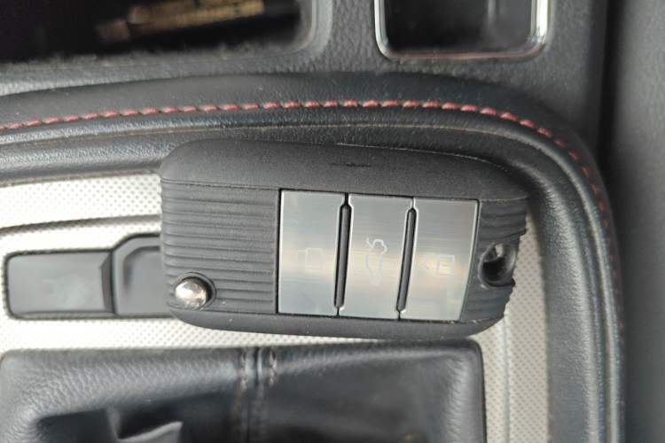 Used MG 6 2017 20T Manual Elite Smart Connect Version China V Standard Vehicle Key