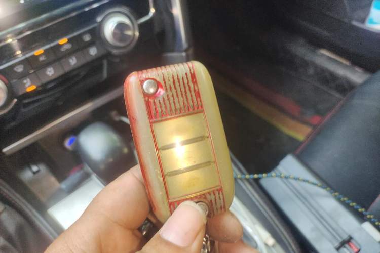 Used MG 6 2017 20T Automatic Elite Smart Connect Version China V Standard Vehicle Key