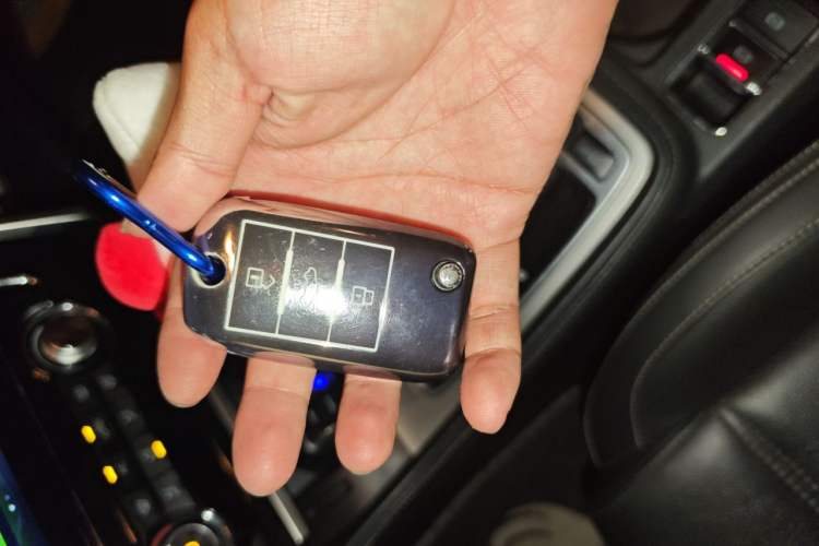 Used MG 6 2017 20T Automatic Luxury Smart Connect Version China V Standard Vehicle Key