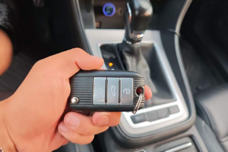 Used MG 6 2017 20T Automatic Luxury Smart Connect Version China V Standard Vehicle Key