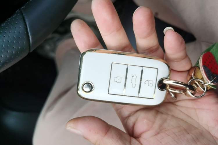 Used MG 6 2017 20T Automatic Luxury Smart Connect Version China V Standard Vehicle Key
