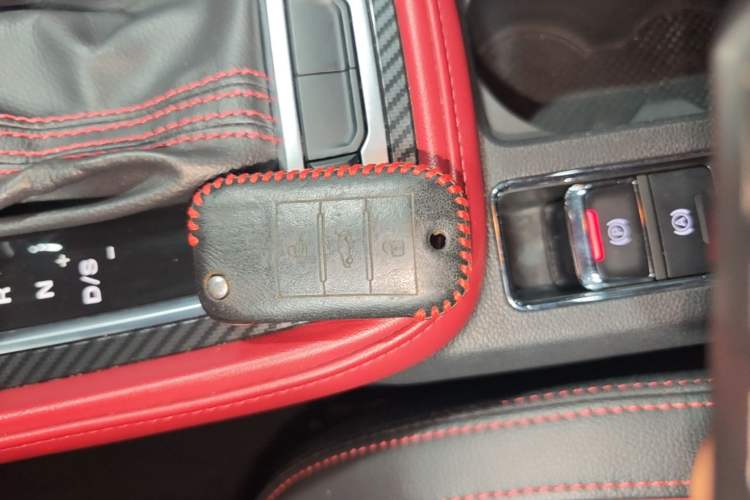 Used MG 6 2017 20T Automatic Trophy Prestige Internet Edition China V Standard Vehicle Key