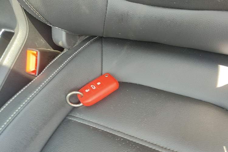 Used MG 6 2017 20T Automatic Luxury Smart Connect Version China V Standard Vehicle Key
