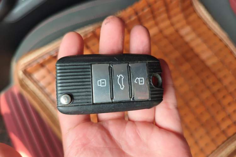 Used MG 6 2017 20T Automatic Elite Smart Connect Version China V Standard Vehicle Key
