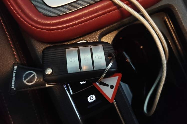 Used MG 6 2017 20T Automatic Trophy Prestige Internet Edition China V Standard Vehicle Key