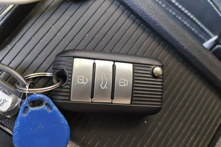 Used MG 6 2017 20T Automatic Luxury Smart Connect Version China V Standard Vehicle Key