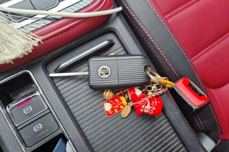 Used MG 6 2017 20T Automatic Trophy Prestige Internet Edition China V Standard Vehicle Key