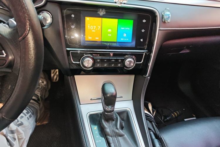 Used MG 6 2017 20T Automatic Luxury Smart Connect Version China V Standard Audio And AC Panel