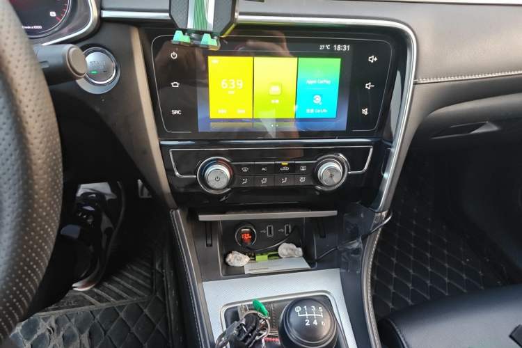 Used MG 6 2017 20T Manual Luxury Smart Connect Version China V Standard Audio And AC Panel