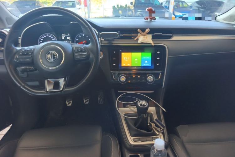 Used MG 6 2017 20T Manual Luxury Smart Connect Version China V Standard Center Console