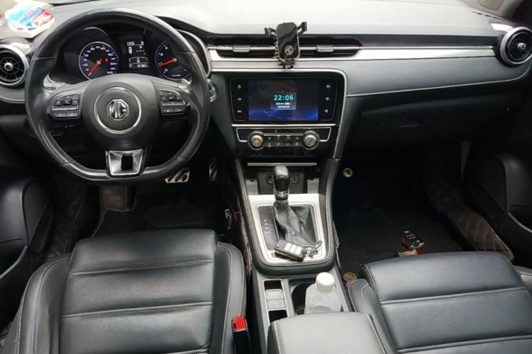 Used MG 6 2017 20T Automatic Luxury Smart Connect Version China V Standard Center Console