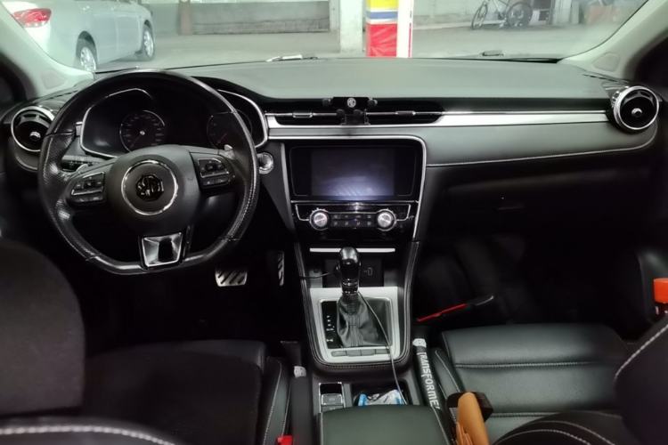 Used MG 6 2017 20T Automatic Luxury Smart Connect Version China V Standard Center Console