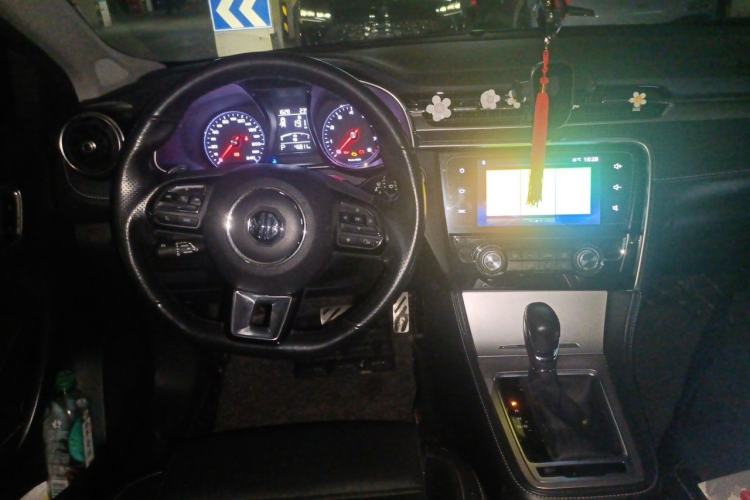 Used MG 6 2017 20T Automatic Luxury Smart Connect Version China V Standard Center Console