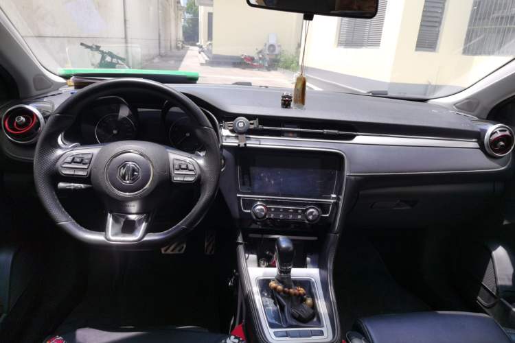 Used MG 6 2017 20T Automatic Luxury Smart Connect Version China V Standard Center Console