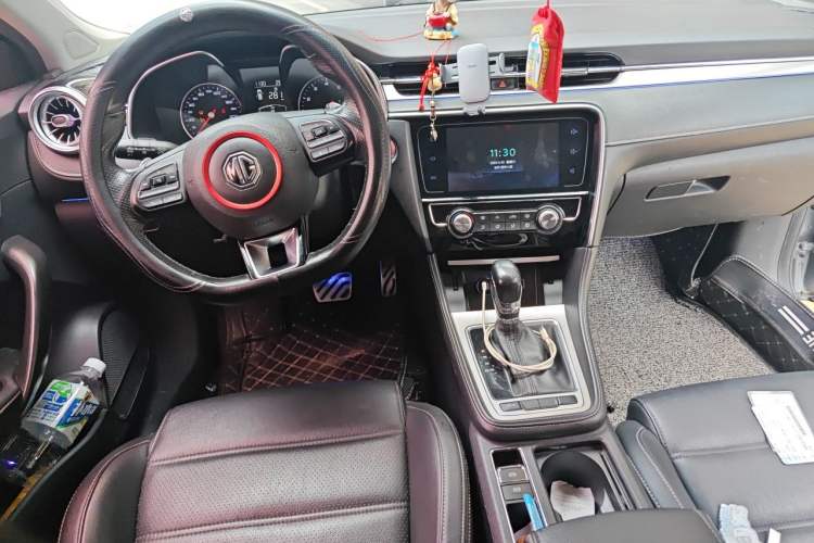 Used MG 6 2017 20T Automatic Luxury Smart Connect Version China V Standard Center Console
