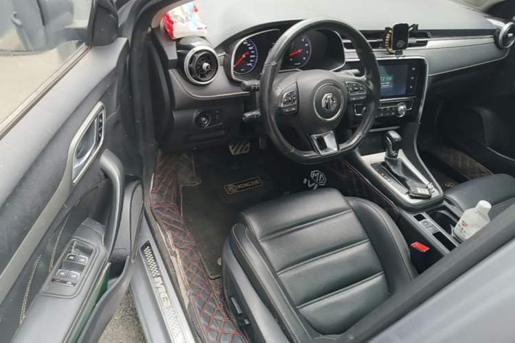 Used MG 6 2017 20T Automatic Luxury Smart Connect Version China V Standard Driver Seat