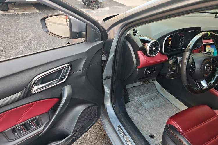Used MG 6 2017 20T Automatic Trophy Prestige Internet Edition China V Standard Driver Seat