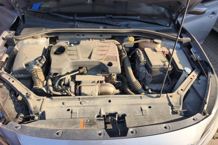 Used MG 6 2017 20T Manual Luxury Smart Connect Version China V Standard Engine Bay