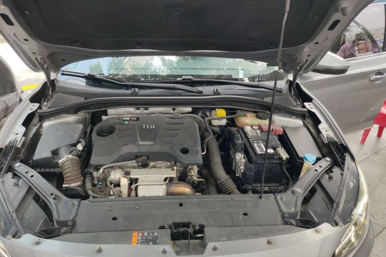 Used MG 6 2017 20T Manual Luxury Smart Connect Version China V Standard Engine Bay