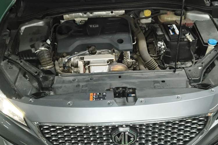 Used MG 6 2017 20T Automatic Luxury Smart Connect Version China V Standard Engine Bay