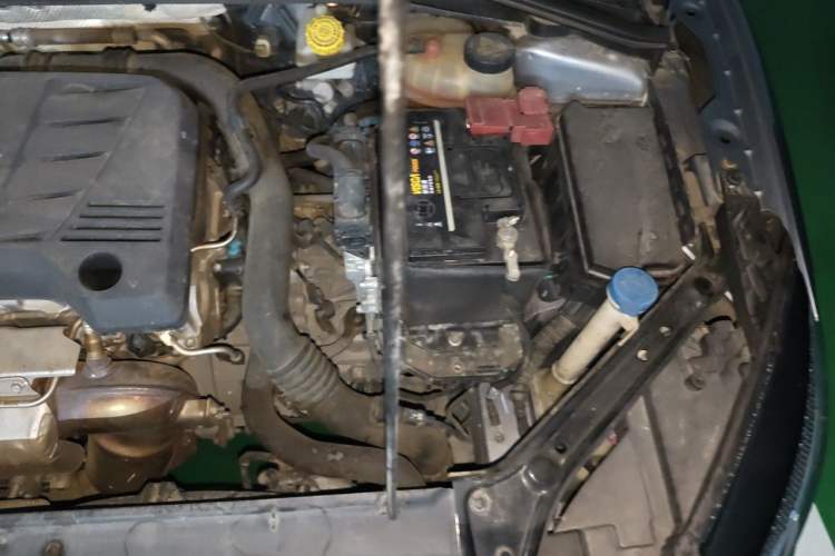 Used MG 6 2017 20T Manual Luxury Smart Connect Version China V Standard Engine Bay Left