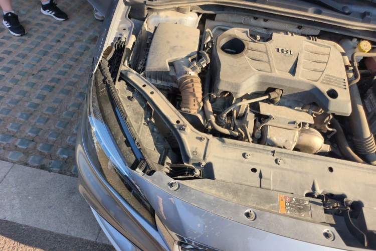 Used MG 6 2017 20T Manual Luxury Smart Connect Version China V Standard Engine Bay Right