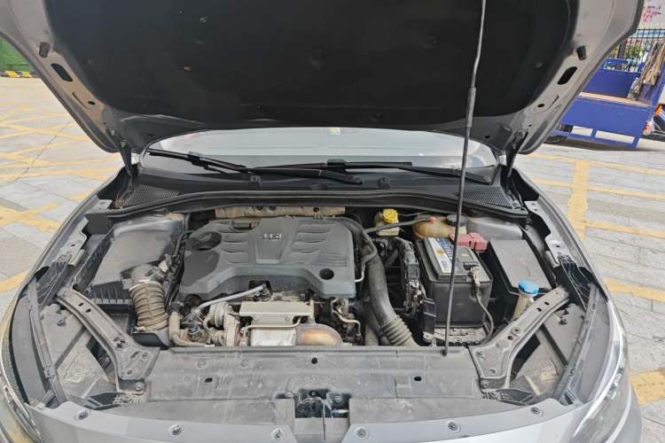 Used MG 6 2017 20T Automatic Luxury Smart Connect Version China V Standard Engine Bay