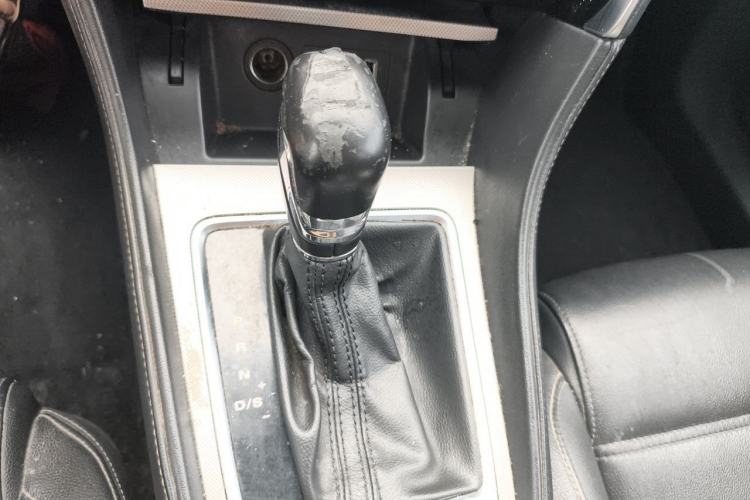 Used MG 6 2017 20T Automatic Luxury Smart Connect Version China V Standard Gear Lever