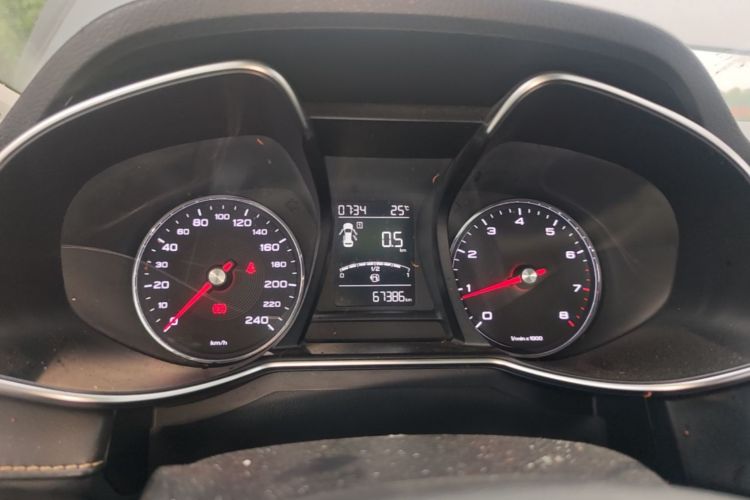 Used MG 6 2017 20T Manual Luxury Smart Connect Version China V Standard Instrument Cluster