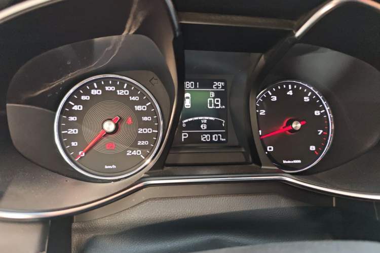 Used MG 6 2017 20T Automatic Luxury Smart Connect Version China V Standard Instrument Cluster