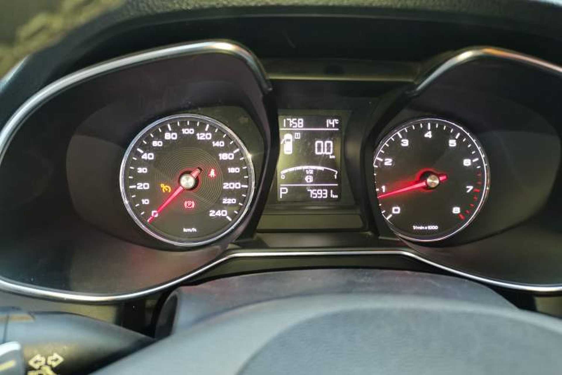 Used MG 6 2017 20T Automatic Luxury Smart Connect Version China V Standard Instrument Cluster