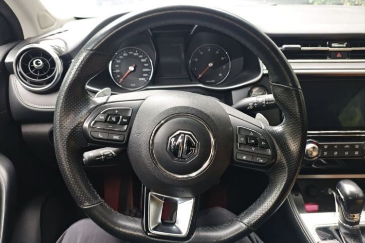 Used MG 6 2017 20T Automatic Luxury Smart Connect Version China V Standard Interior 1