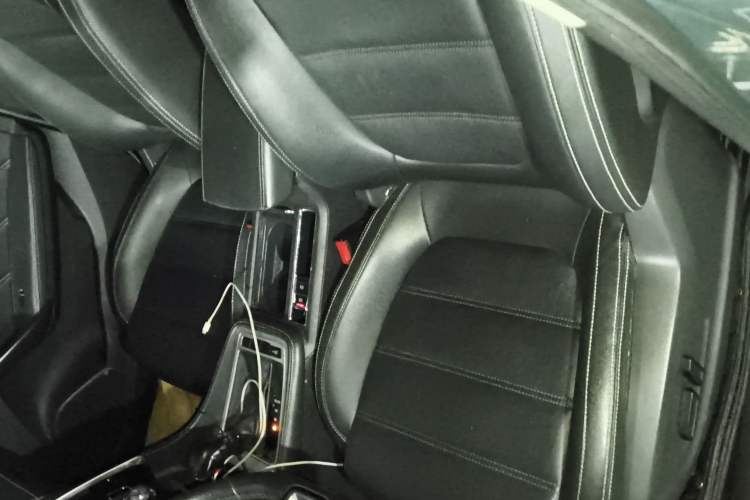 Used MG 6 2017 20T Automatic Luxury Smart Connect Version China V Standard Left Front Seat