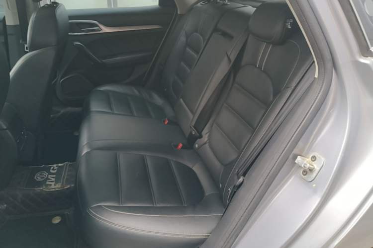 Used MG 6 2017 20T Automatic Luxury Smart Connect Version China V Standard Left Rear Seat