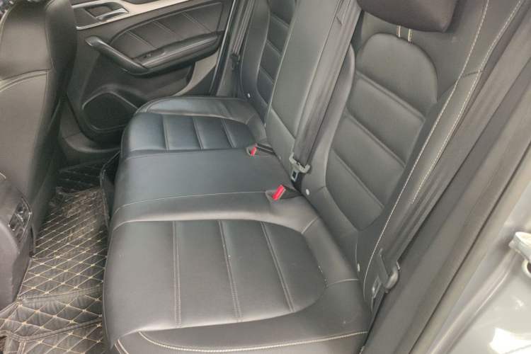 Used MG 6 2017 20T Manual Luxury Smart Connect Version China V Standard Left Rear Seat