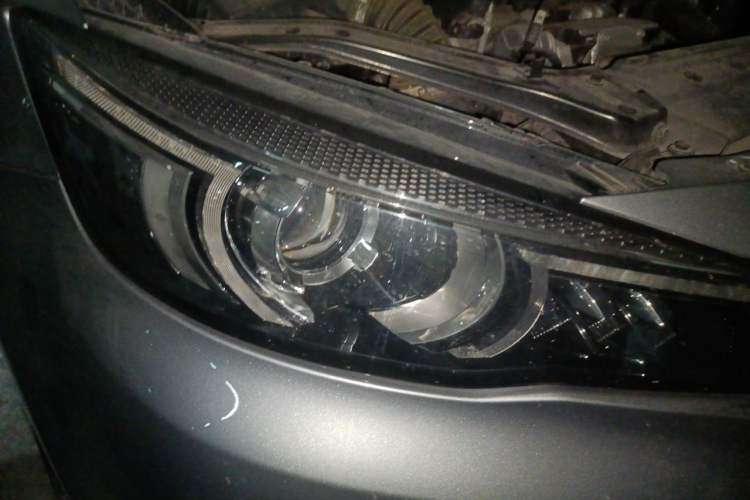 Used MG 6 2017 20T Automatic Luxury Smart Connect Version China V Standard Right Front Headlight