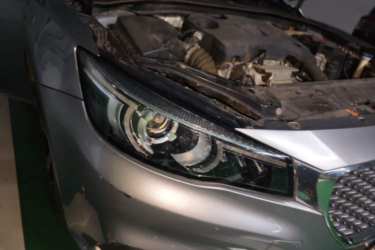 Used MG 6 2017 20T Manual Luxury Smart Connect Version China V Standard Right Front Headlight