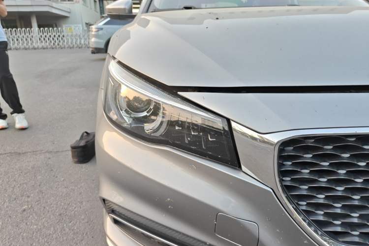 Used MG 6 2017 20T Manual Luxury Smart Connect Version China V Standard Right Front Headlight
