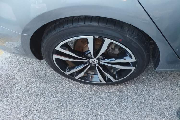Used MG 6 2017 20T Automatic Trophy Prestige Internet Edition China V Standard Right Rear Wheel Hub